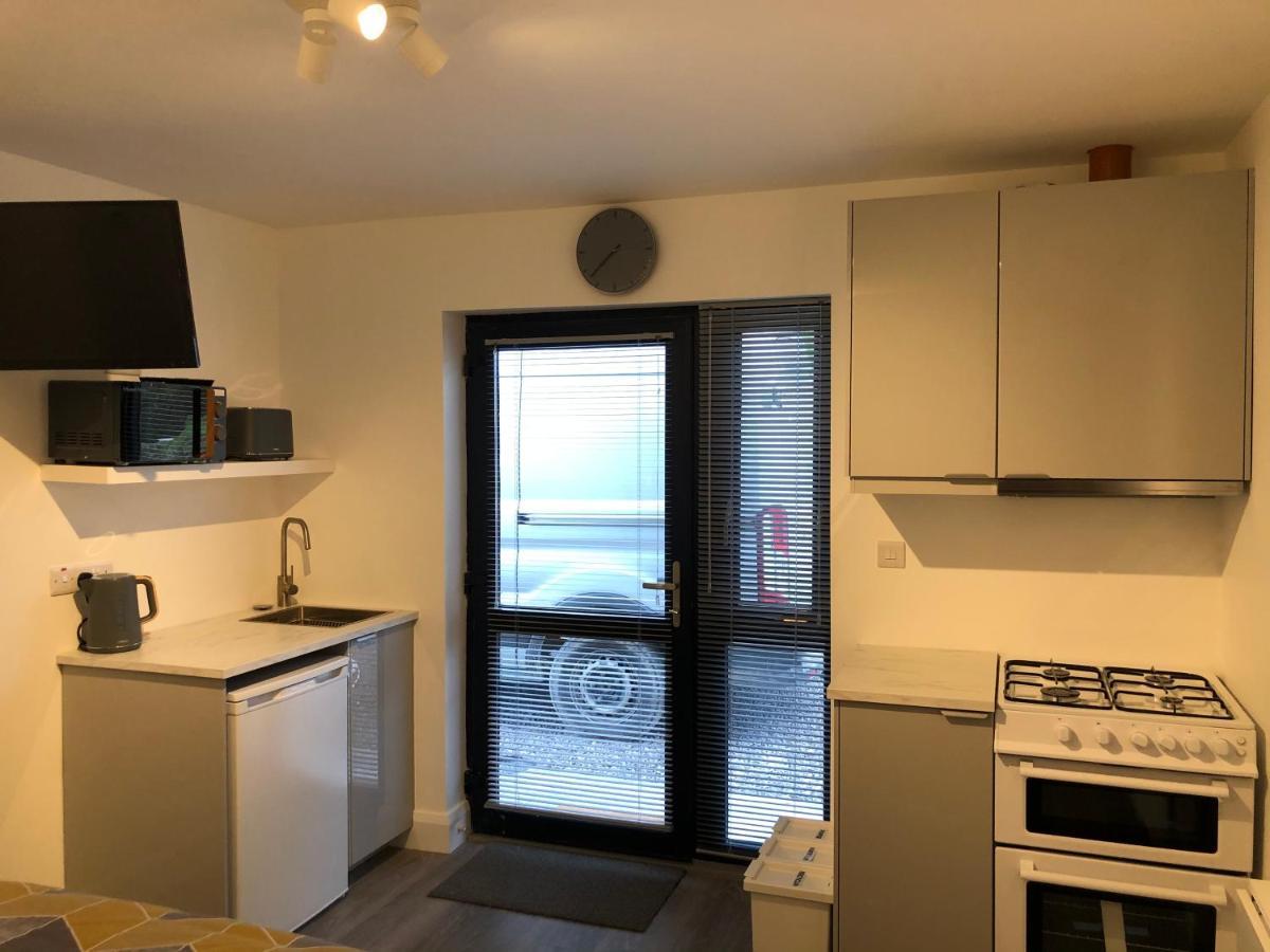Skellig Port Accommodation - 1 Studio Bed Apartment Portmagee Ngoại thất bức ảnh